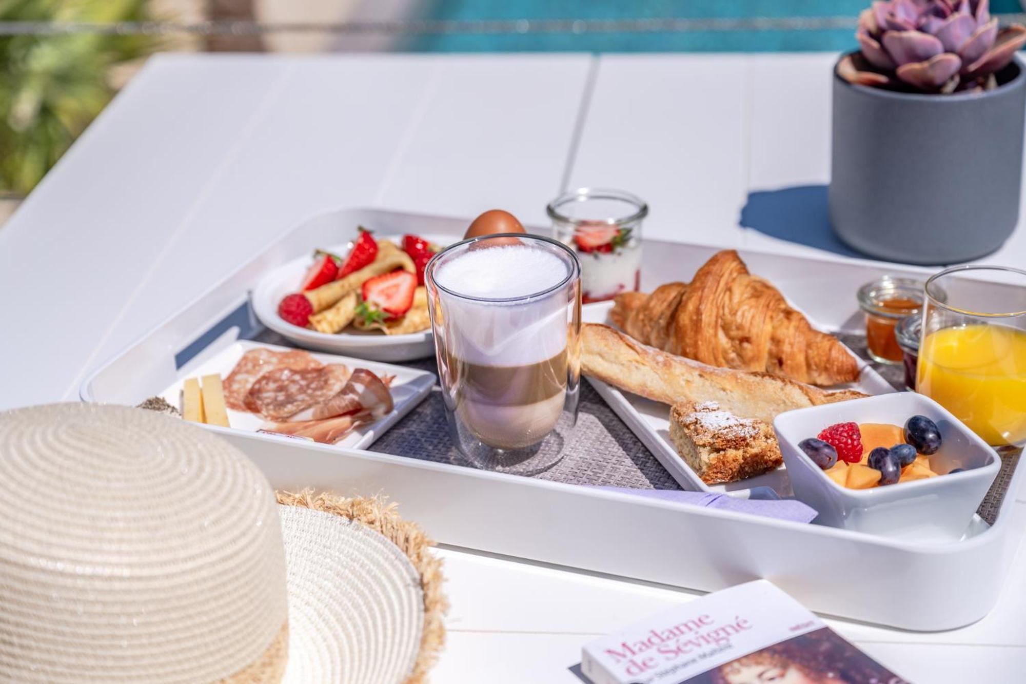 Le Pavillon M, Chambres D'Hotes De Luxe Avec Piscine & Spa Grignan Buitenkant foto